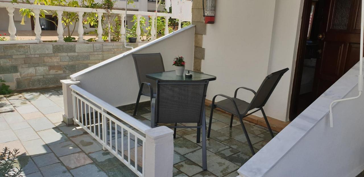 Haus Galini Apartamento Sárti Exterior foto