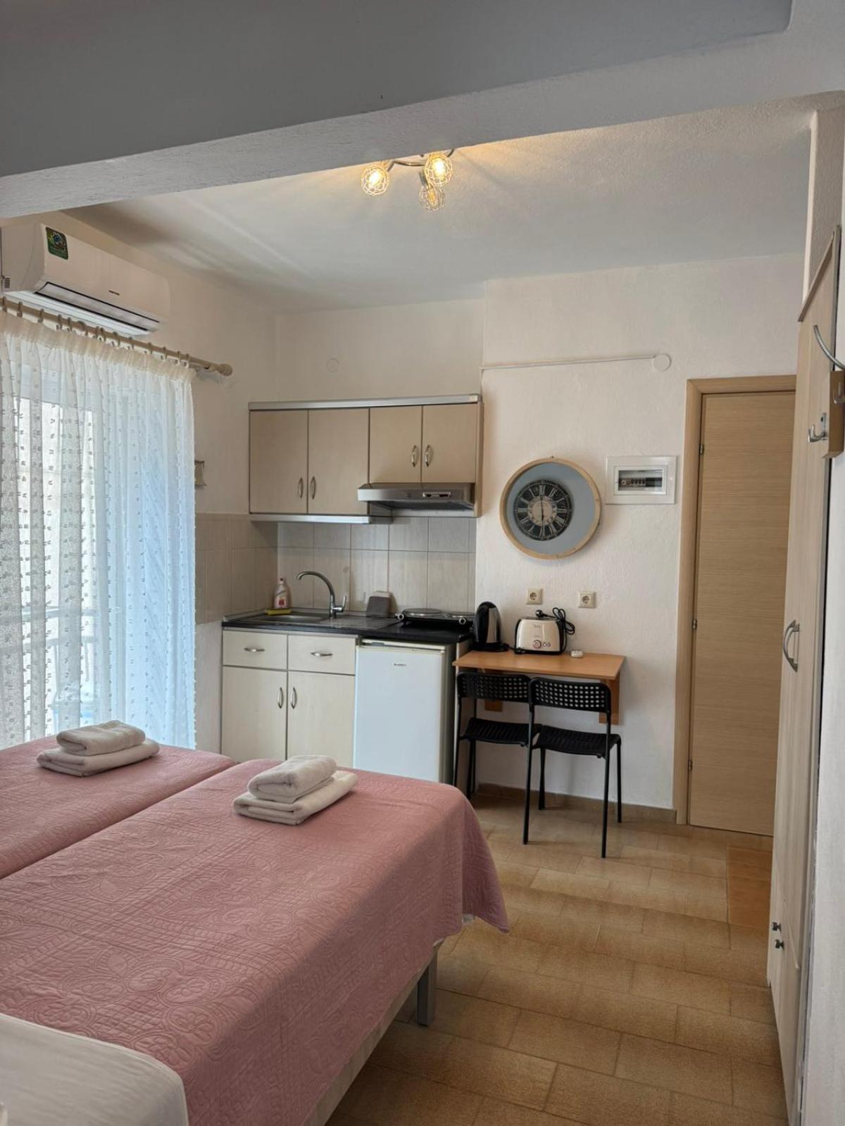 Haus Galini Apartamento Sárti Exterior foto